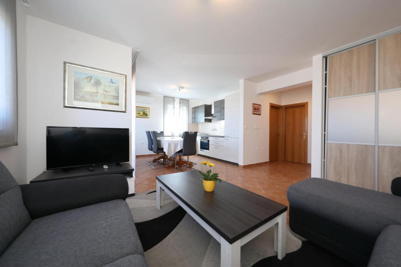 Apartment Dora Preko Buitenkant foto